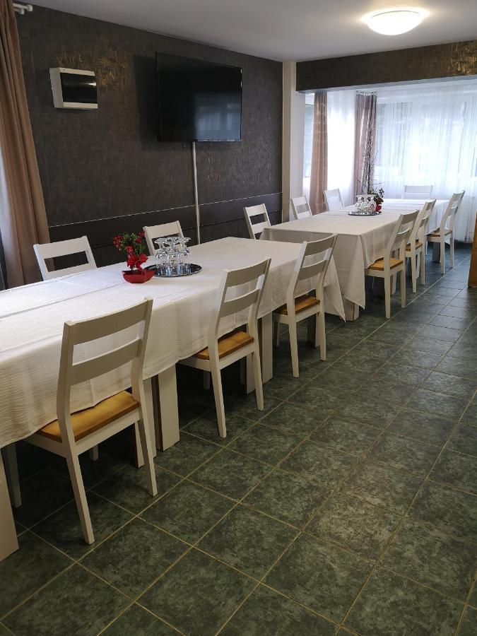 Hotel Casa Liana Buşteni Esterno foto