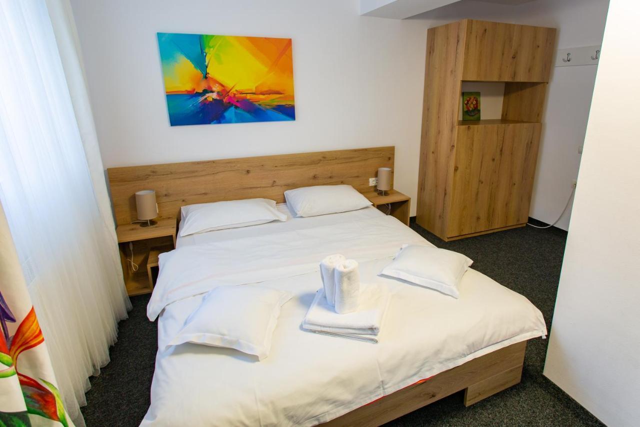 Hotel Casa Liana Buşteni Esterno foto