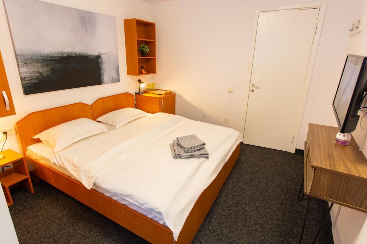 Hotel Casa Liana Buşteni Esterno foto