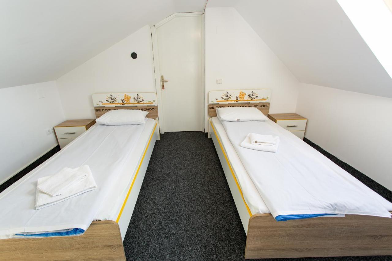 Hotel Casa Liana Buşteni Esterno foto